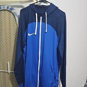 Nike Men's Blue Windbreaker Sz XL